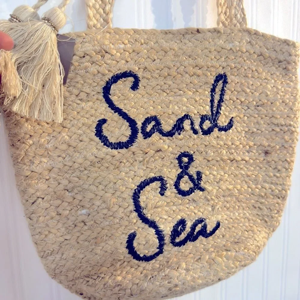 NWT‎ J.Jill  Gorgeous Sand and Sea Jute Tote-Woven Tote Bag